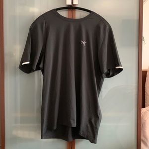 Men’s Arc’Teryx Dry Fit T-Shirt